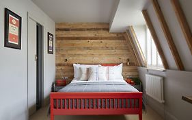 Artist Residence Brighton